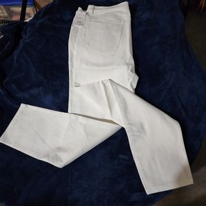 WHITE DENIM - A.P.C. martin tapered Men's jean, size 32, unworn new with tags.